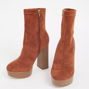 Asos design wide fit Blake platform sock boots